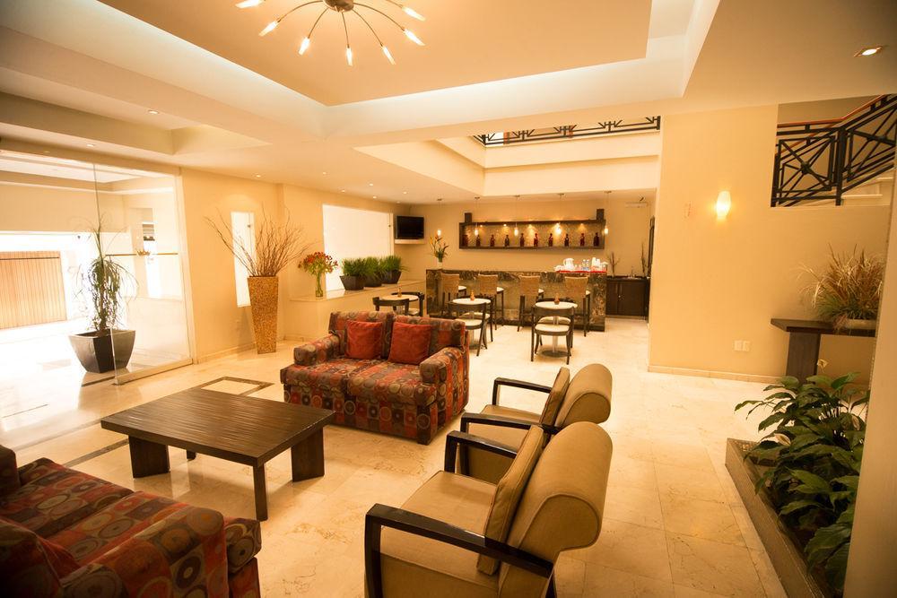Hotel Magno Tepatitlan 외부 사진