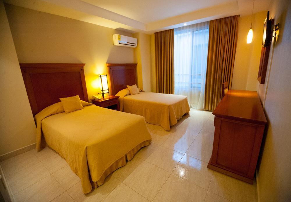 Hotel Magno Tepatitlan 외부 사진