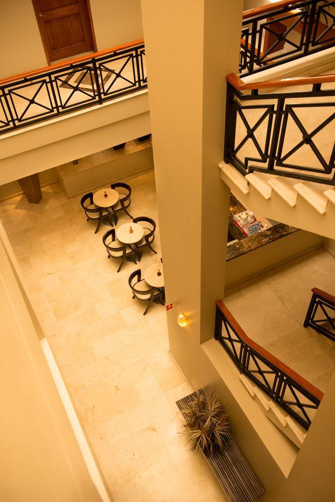 Hotel Magno Tepatitlan 외부 사진
